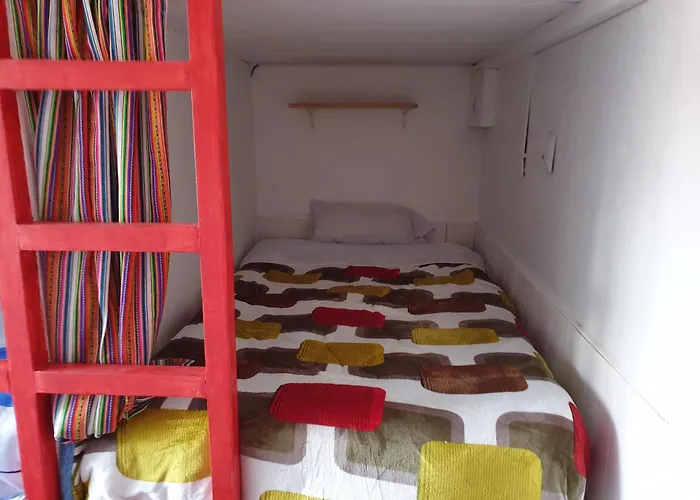 Hostal Sk *
